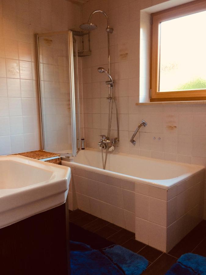 Unterwössen Charmantes Garten-Apartment: Erholung Im Chiemgau מראה חיצוני תמונה